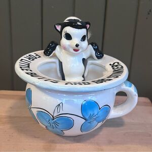 Vintage Tilso Ceramic Skunk “For Little Butts and Big Stinkers” Ashtray